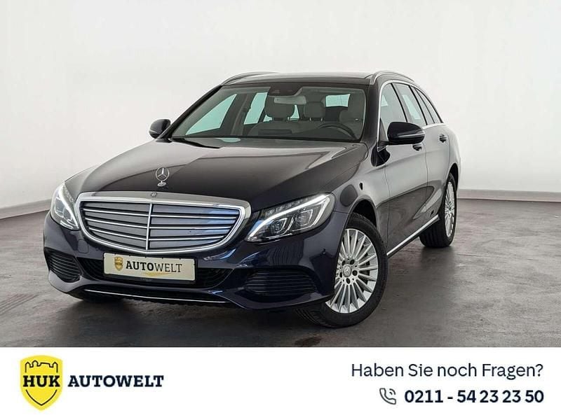 Blau Gebraucht 2016 Mercedes C400 Exclusive Limousine | 23.460 € (Superpreis) - Bild 1/3