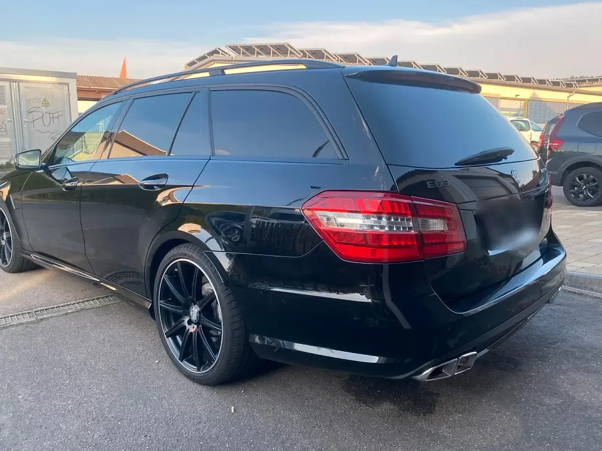 Gebraucht Mercedes E63 AMG AMG 525 PS (386 kW) 2012 Schwarz Kombi