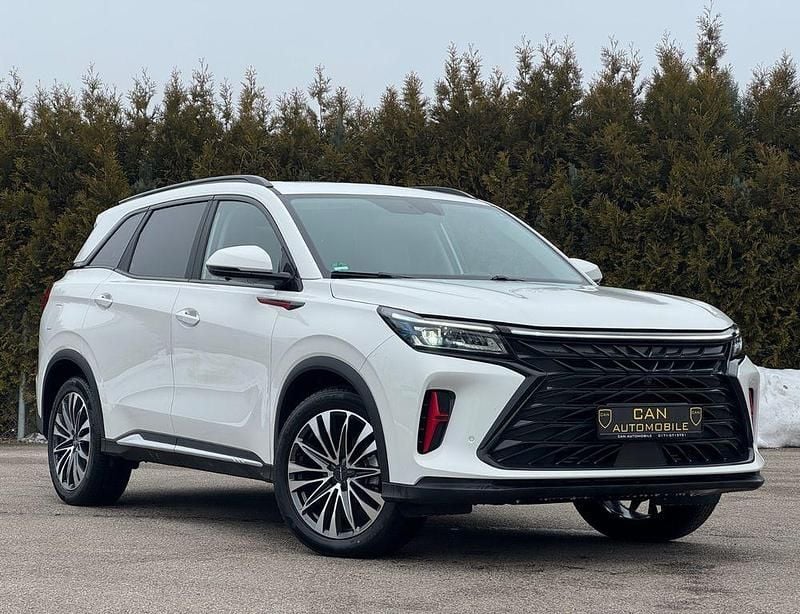 Weiß Gebraucht 2025 DFSK Fengon SUV | 25.900 € (Guter Preis) - Bild 1/4