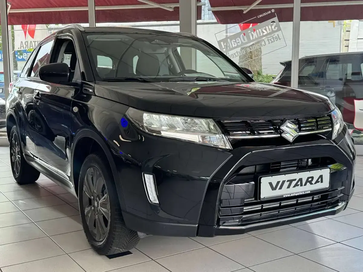 Neu Suzuki Vitara Comfort 110 PS (80 kW) 2026 Cosmic black pearl metallic SUV