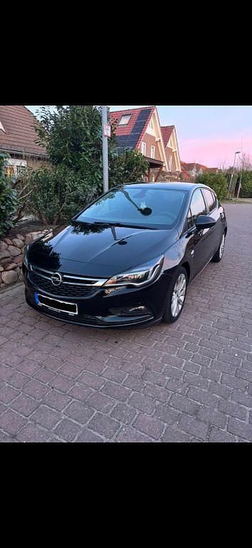 Gebraucht Opel Astra Active 110 PS (80 kW) 2018 Schwarz Limousine