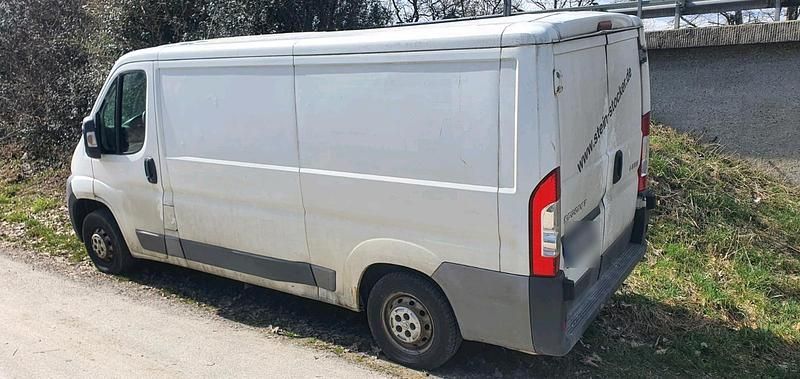 Gebraucht Peugeot Boxer 131 PS (96 kW) 2012 Weiß Van