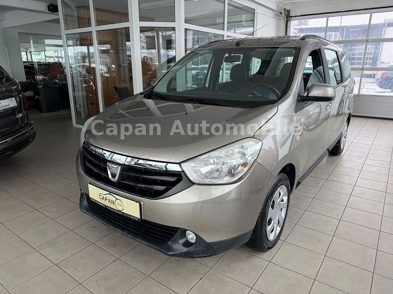 Gebraucht Dacia Lodgy Lauréate 83 PS (61 kW) 2012 Beige Van / Kleinbus