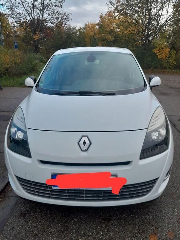 Weiß Gebraucht 2010 Renault Grand Scénic III Dynamique Van / Kleinbus | 3.500 € (Fairer Preis) - Bild 1/4