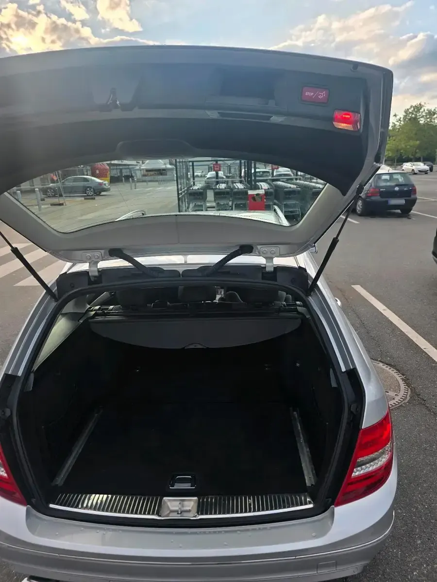 Gebraucht Mercedes C220 170 PS (125 kW) 2012 Silber Kombi