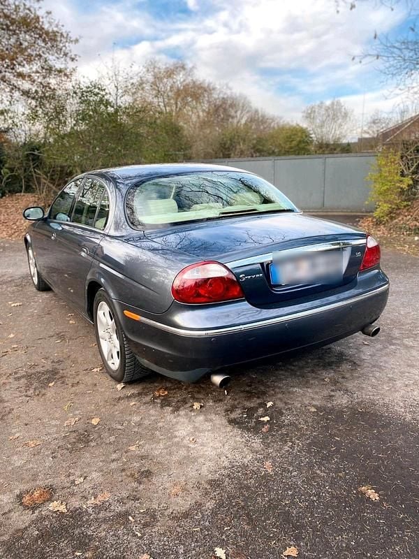 Grau Gebraucht 2004 Jaguar S-Type S Limousine | 1.000 € (Guter Preis) - Bild 1/4
