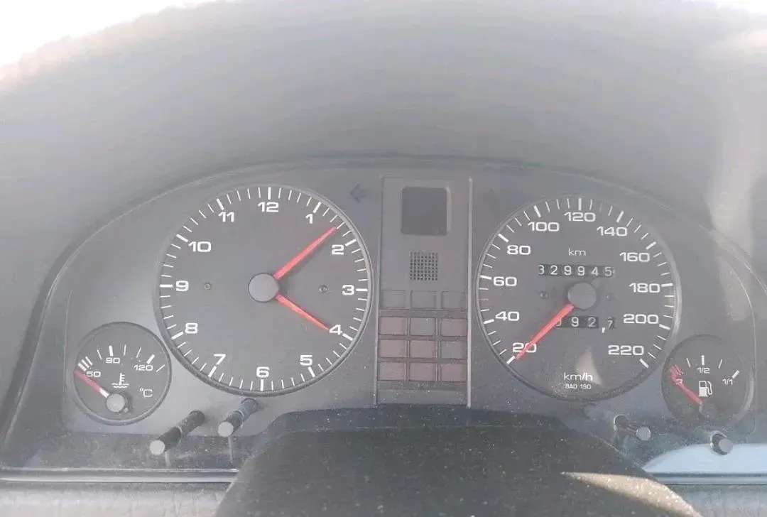 Gebraucht Audi 80 90 PS (66 kW) 1994 Andere farben Limousine