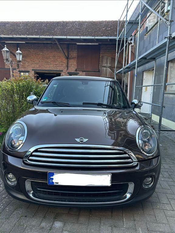 Usata Mini ONE 98 CV (72 kW) 2010 Marrone Utilitaria