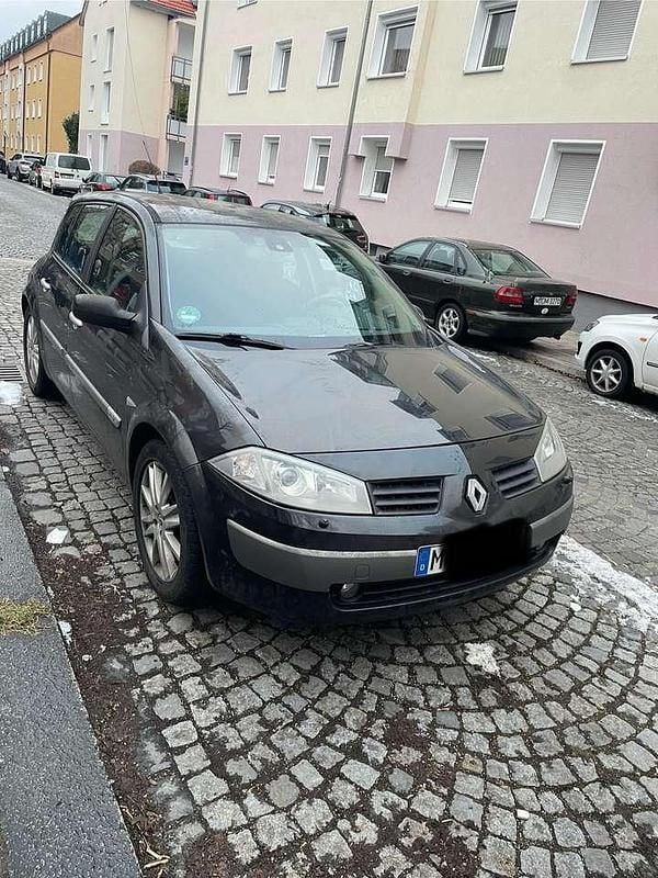 Gebraucht 2005 Renault Mégane II Dynamique Limousine | 1.200 € (Guter Preis) - Bild 1/4
