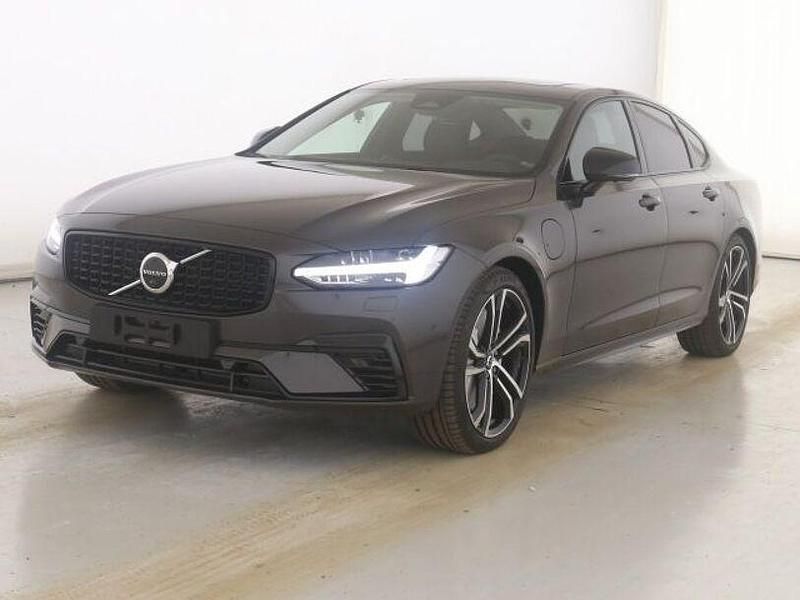 Grau Gebraucht 2024 Volvo S90 Ultimate Limousine | 49.990 € (Teuer) - Bild 1/4