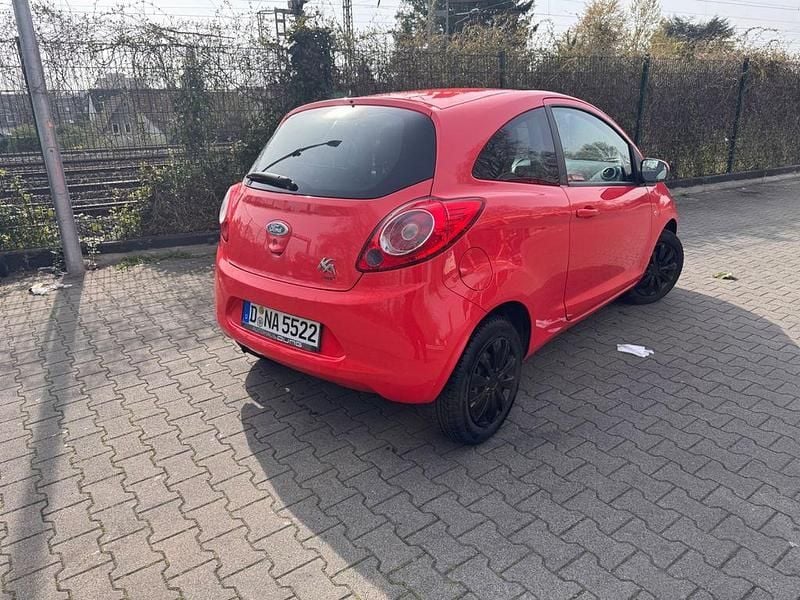 Gebraucht Ford Ka Titanium 69 PS (50 kW) 2009 Rot Kleinwagen