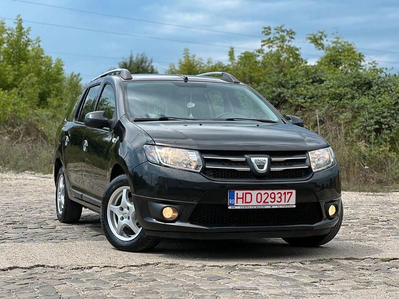 Schwarz Gebraucht 2015 Dacia Logan MCV Limousine | 5.300 € (Fairer Preis) - Bild 1/4