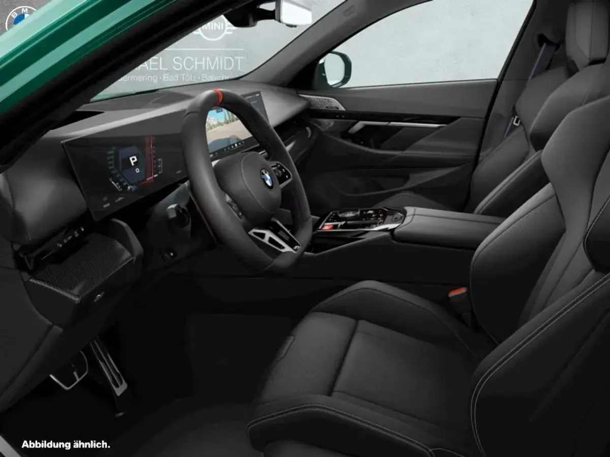 Neu BMW M5 Sport Line 727 PS (534 kW) 2026 Isle of man gruen Kombi