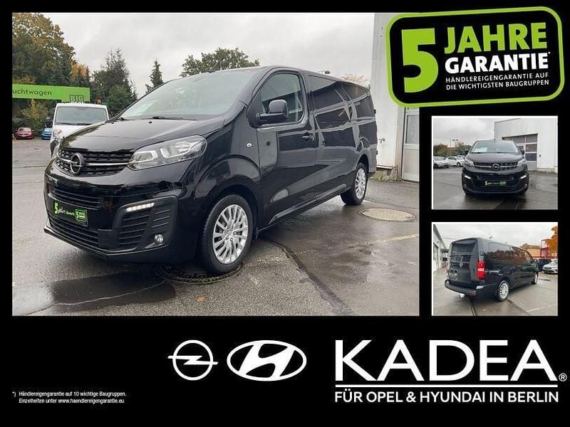 Mondstein grau/e:vulkan grau (metallic) Gebraucht 2021 Opel Zafira Life Selection Van / Kleinbus | 22.990 € (Superpreis) - Bild 1/4