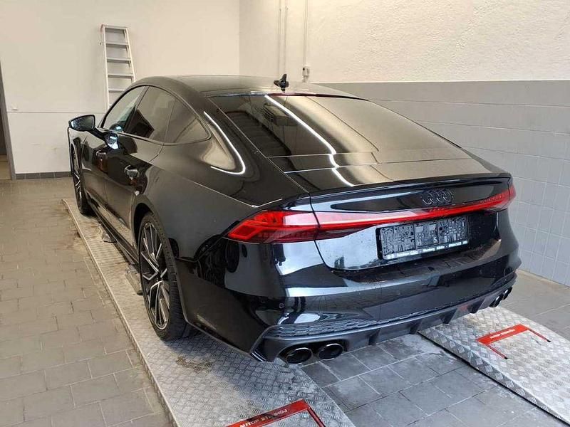 Gebraucht Audi S7 Premium 344 PS (253 kW) 2023 Mythosschwarz metallic Kleinwagen
