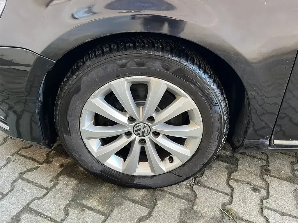 Gebraucht VW Passat Comfortline 140 PS (102 kW) 2014 Schwarz Kombi