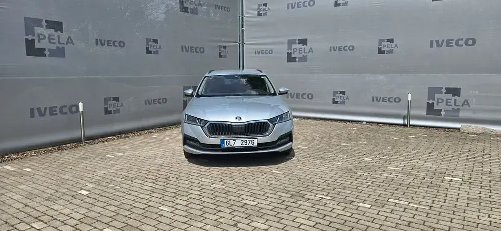 Gebraucht Skoda Octavia 150 PS (110 kW) 2024 Silber Kombi