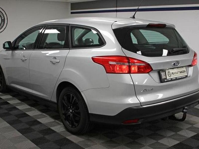 Gebraucht Ford Focus S 105 PS (77 kW) 2016 Silber Kombi