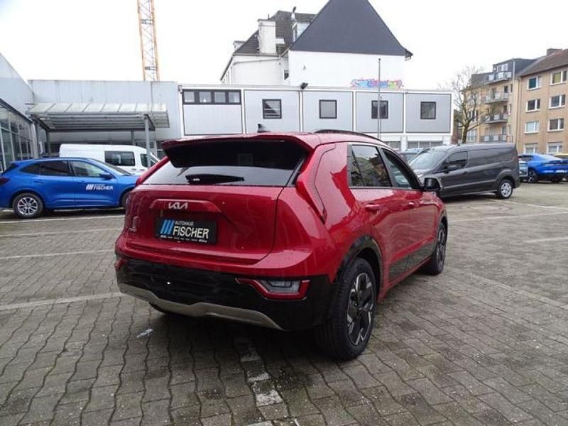Gebraucht Kia e-Niro 150 kW (204 PS) 2025 (cr5) runway rot met. (metallic) SUV