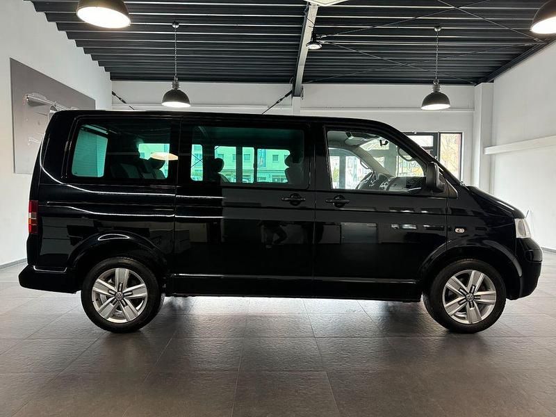 Gebraucht VW Multivan Startline 131 PS (96 kW) 2009 Schwarz Van