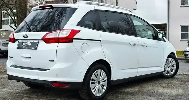 Gebraucht Ford Grand C-Max 125 PS (91 kW) 2016 Weiß Van / Kleinbus