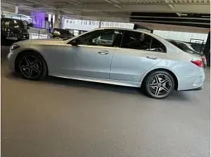 Neu Mercedes C220 197 PS (144 kW) 2026 Silber (hightechsilber metallic) Limousine