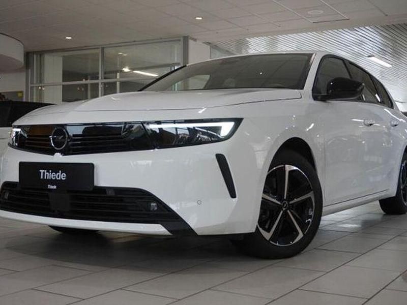 Gebraucht Opel Astra 2024 Weiss Limousine