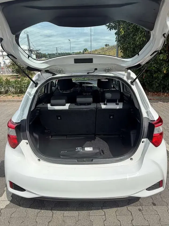 Gebraucht Toyota Yaris Comfort 72 PS (52 kW) 2019 Weiß Kleinwagen