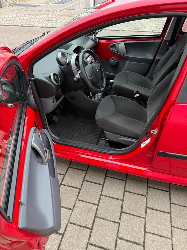 Gebraucht Citroën C1 68 PS (50 kW) 2008 Rot Kleinwagen