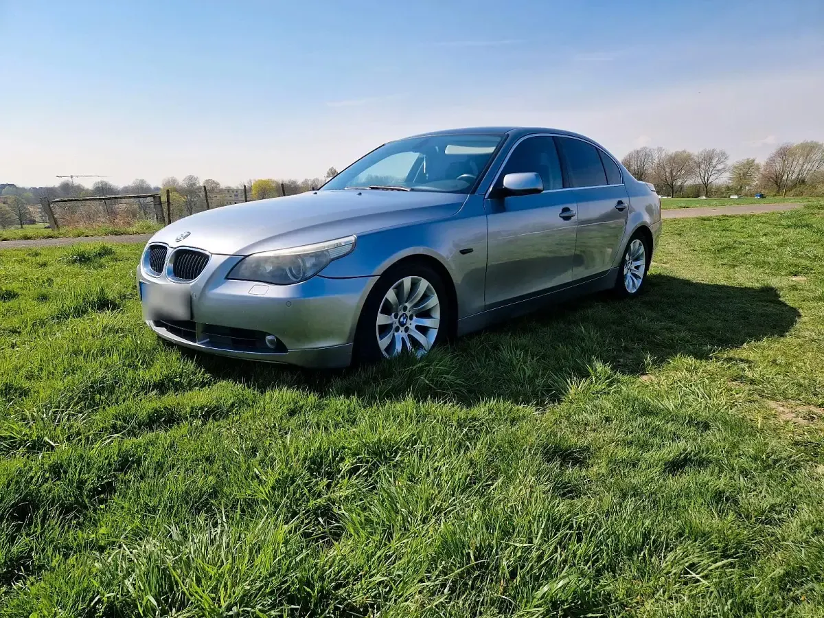Second-hand BMW 525 192 CP (141 kW) 2003 Gri Berlinǎ