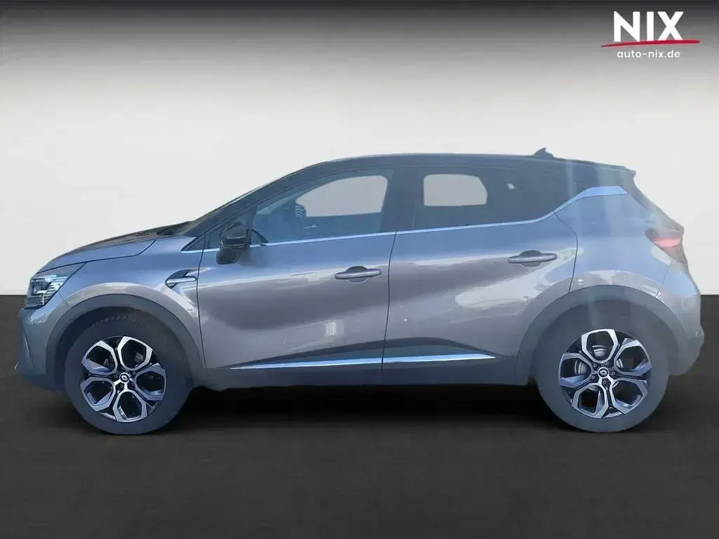 Usado Renault Captur Techno 91 CV (66 kW) 2023 Gris SUV