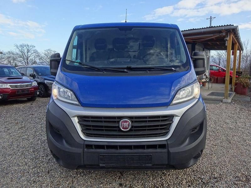 Gebraucht Fiat Ducato 131 PS (96 kW) 2019 Colore esterno (blau) Van