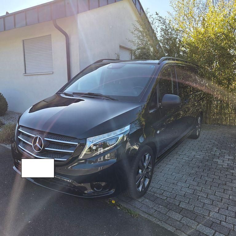 Gebraucht Mercedes Vito 163 PS (119 kW) 2018 Schwarz Van