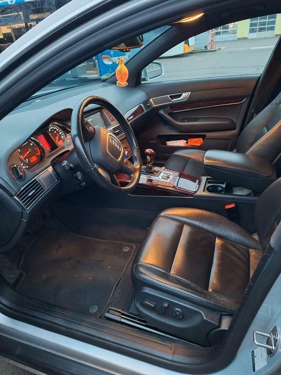 Grau Gebraucht 2004 Audi A6 Limousine | 6.000 € (Fairer Preis) - Bild 1/4