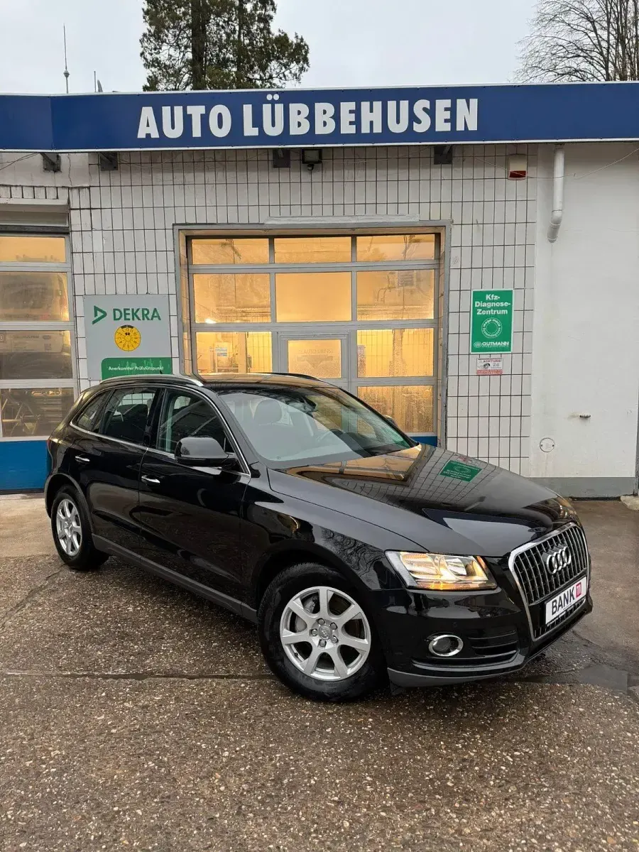 Używany Audi Q5 Comfort 150 KM (110 kW) 2016 Czarny SUV