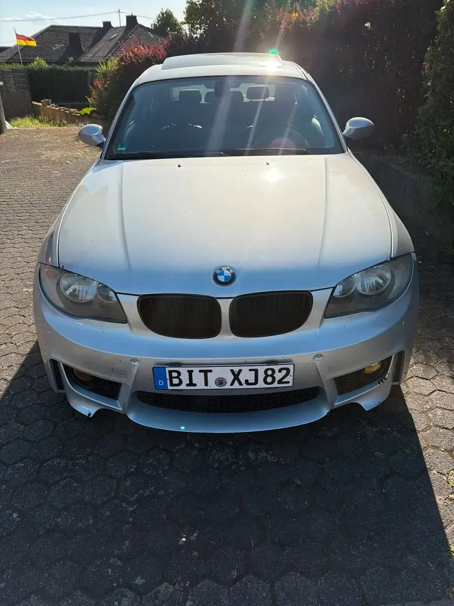 Używany BMW 125 Coupé 218 KM (160 kW) 2008 Srebrny Coupe