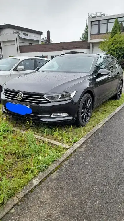 Gebraucht VW Passat Comfortline 150 PS (110 kW) 2018 Schwarz Kombi