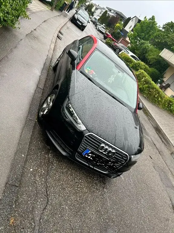 Gebraucht Audi A1 Ambition 90 PS (66 kW) 2013 Schwarz Kleinwagen