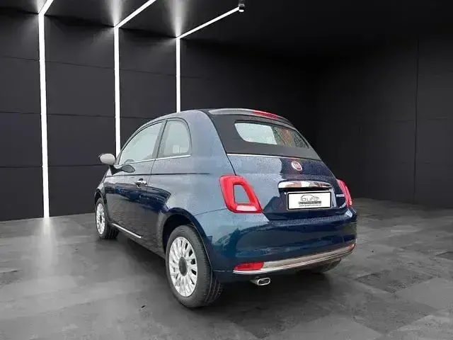 Gebraucht Fiat 500 Dolcevita 199 PS (146 kW) 2024 Blau Cabrio