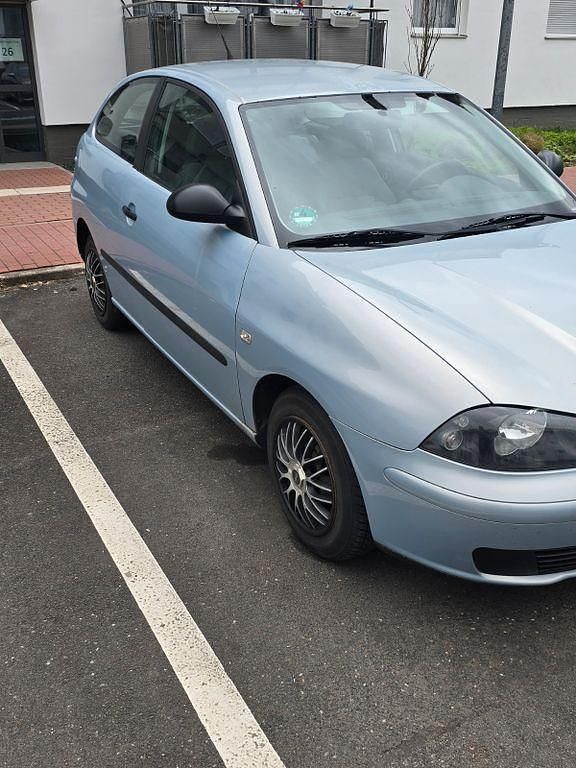 Gebraucht Seat Ibiza 75 PS (55 kW) 2002 Blau Kleinwagen