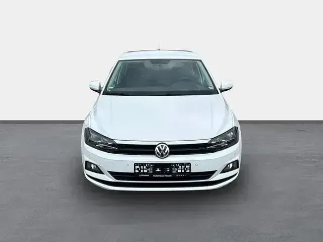 Gebraucht VW Polo Trendline 80 PS (58 kW) 2020 Weiss Kleinwagen