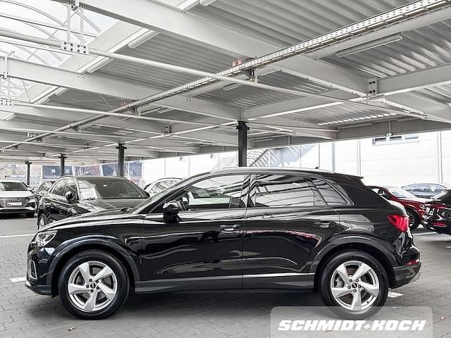 Second-hand Audi Q3 Advanced 190 CP (139 kW) 2021 Negru SUV