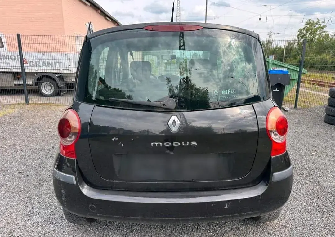 Gebraucht Renault Modus 88 PS (64 kW) 2006 Schwarz Van / Kleinbus