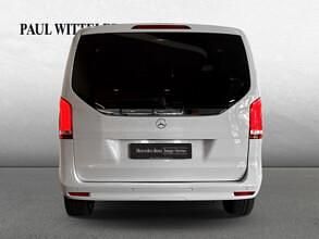 Gebraucht Mercedes V220 163 PS (119 kW) 2023 Bergkristallweiß Van / Kleinbus