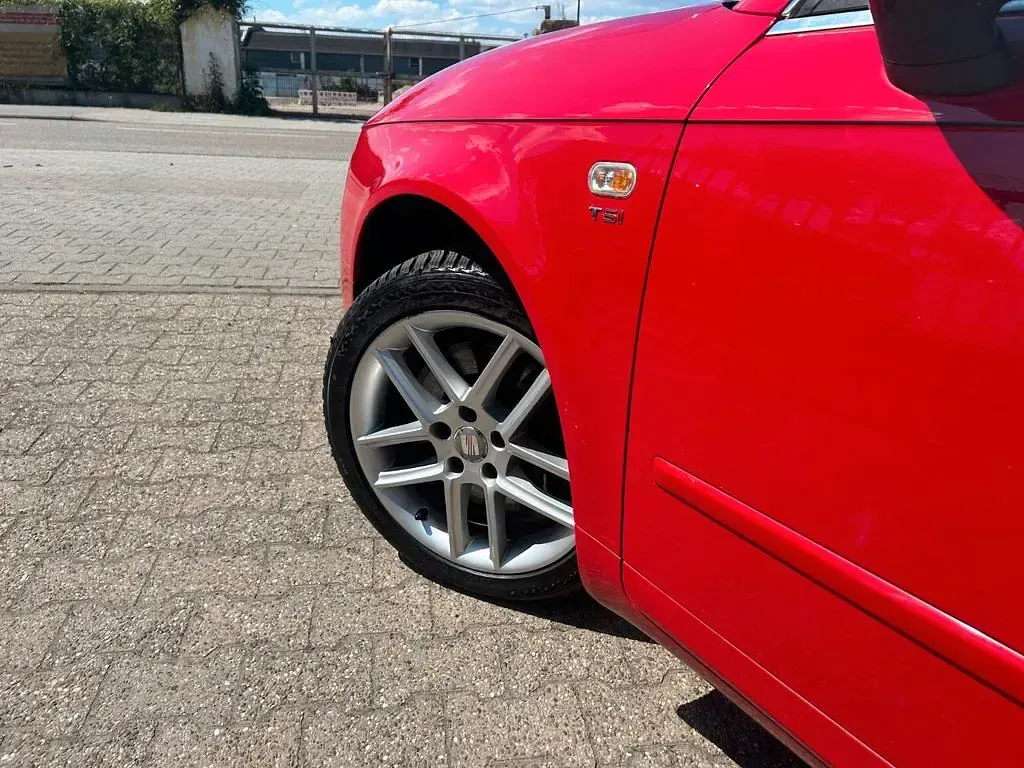 Gebraucht Seat Exeo 200 PS (147 kW) 2009 Rot Limousine