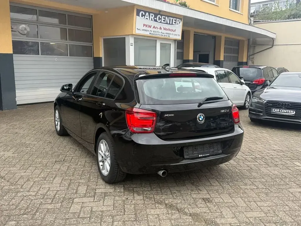 Gebraucht BMW 120 184 PS (135 kW) 2014 Schwarz Kleinwagen