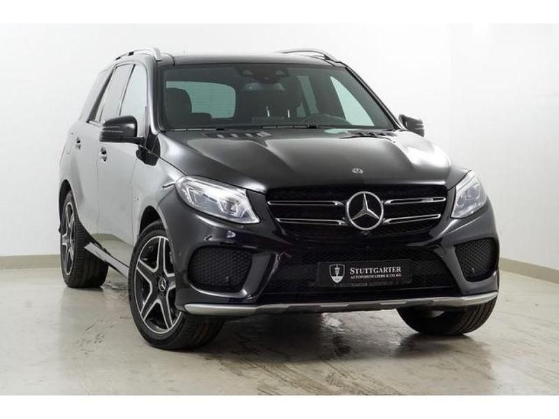 Obsidianschwarz lack (metallic) Gebraucht 2017 Mercedes GLE43 AMG SUV | 35.990 € - Bild 1/4