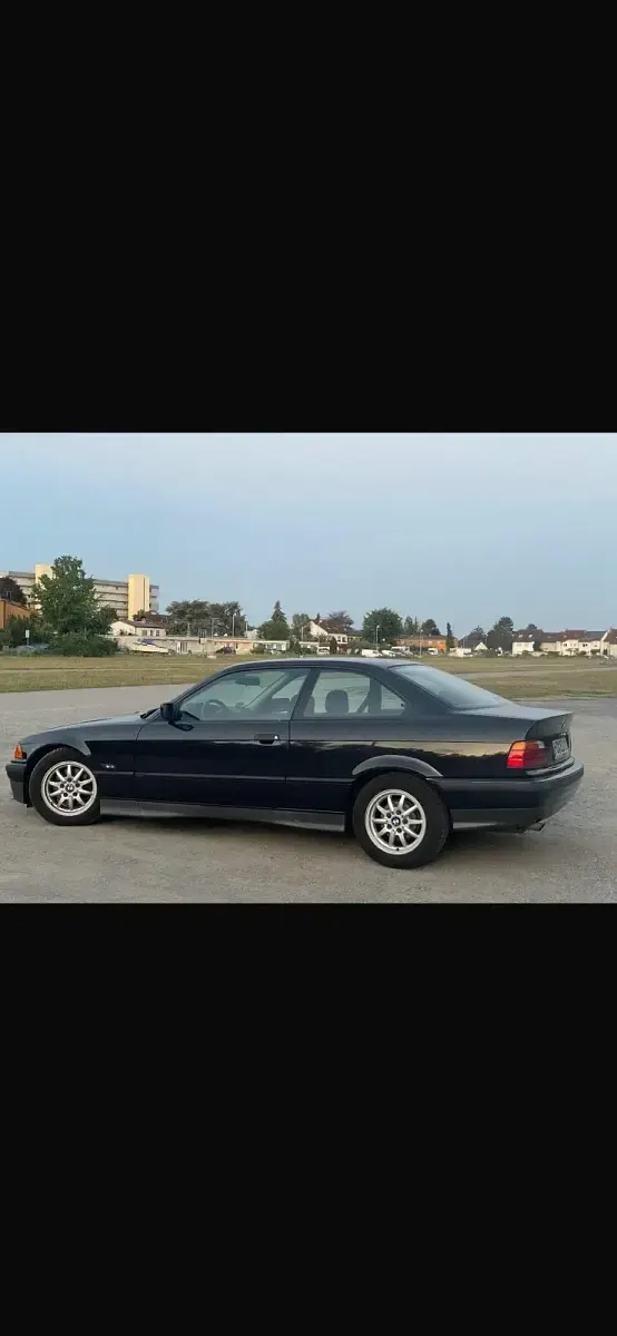Gebraucht BMW 316 Basis 102 PS (75 kW) 1996 Andere farben Coupé