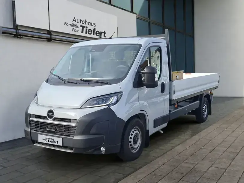 Gebraucht Opel Movano 179 PS (131 kW) 2025 Van