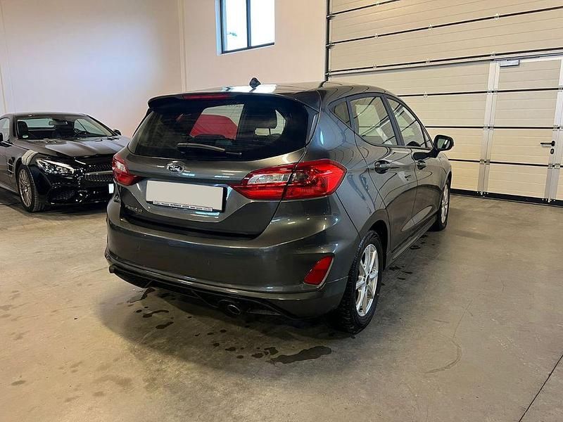 Gebraucht Ford Fiesta ST-Line 101 PS (74 kW) 2019 Grau Limousine